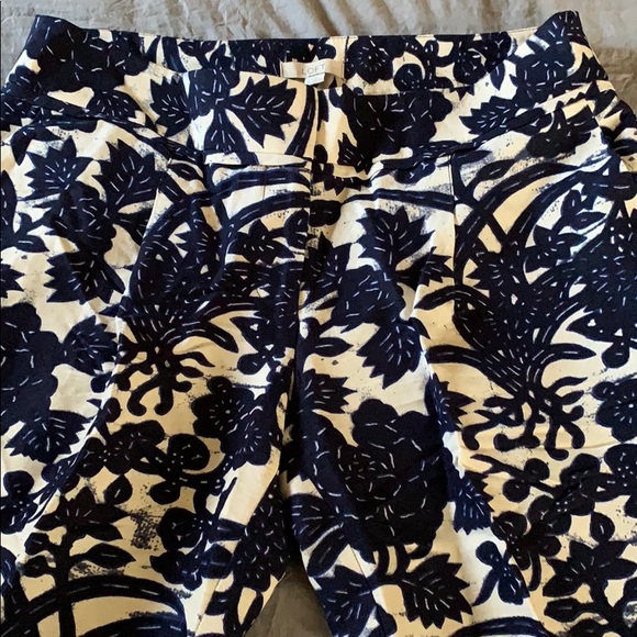 Ann Taylor Pants - Picture 3 of 8